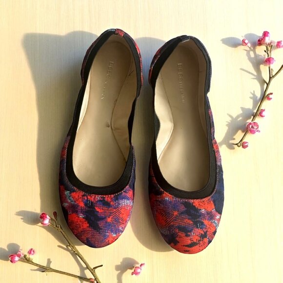 BCBGENERATION Red Black Floral Ballet Flats Size 8 - Picture 1 of 6